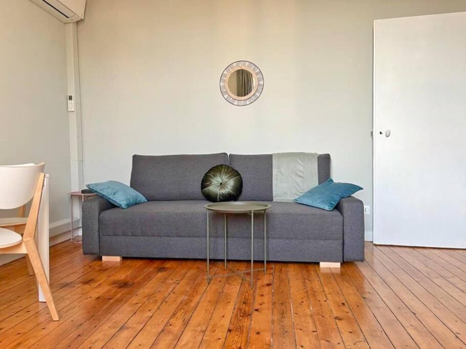 Claire - Bel Appartement T2 Lumineux Châteaurenard Extérieur photo