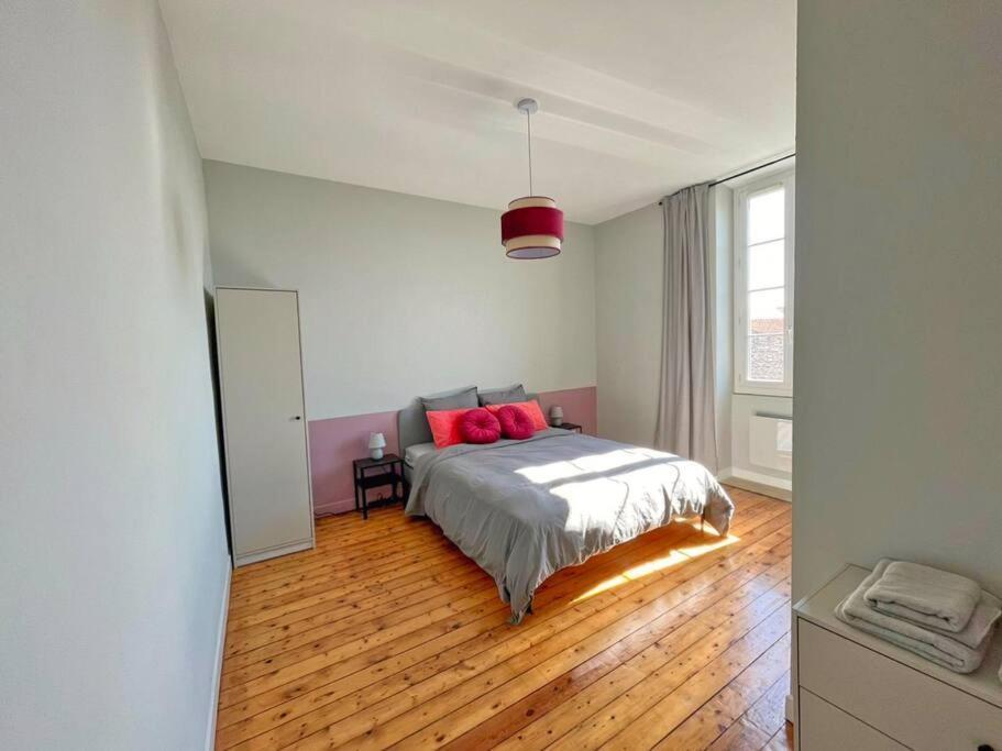 Claire - Bel Appartement T2 Lumineux Châteaurenard Extérieur photo